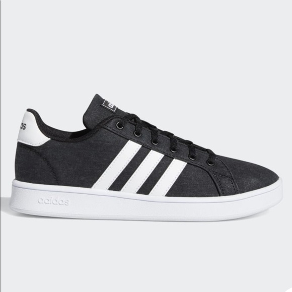 adidas cloudfoam stripe
